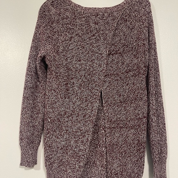 Sweater open in the back… women’s L. Magentaish and white..Great condition. - Picture 2 of 4